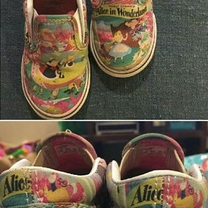 ISO ISO ISO IN SEARCH OF! Alice in wonderland vans