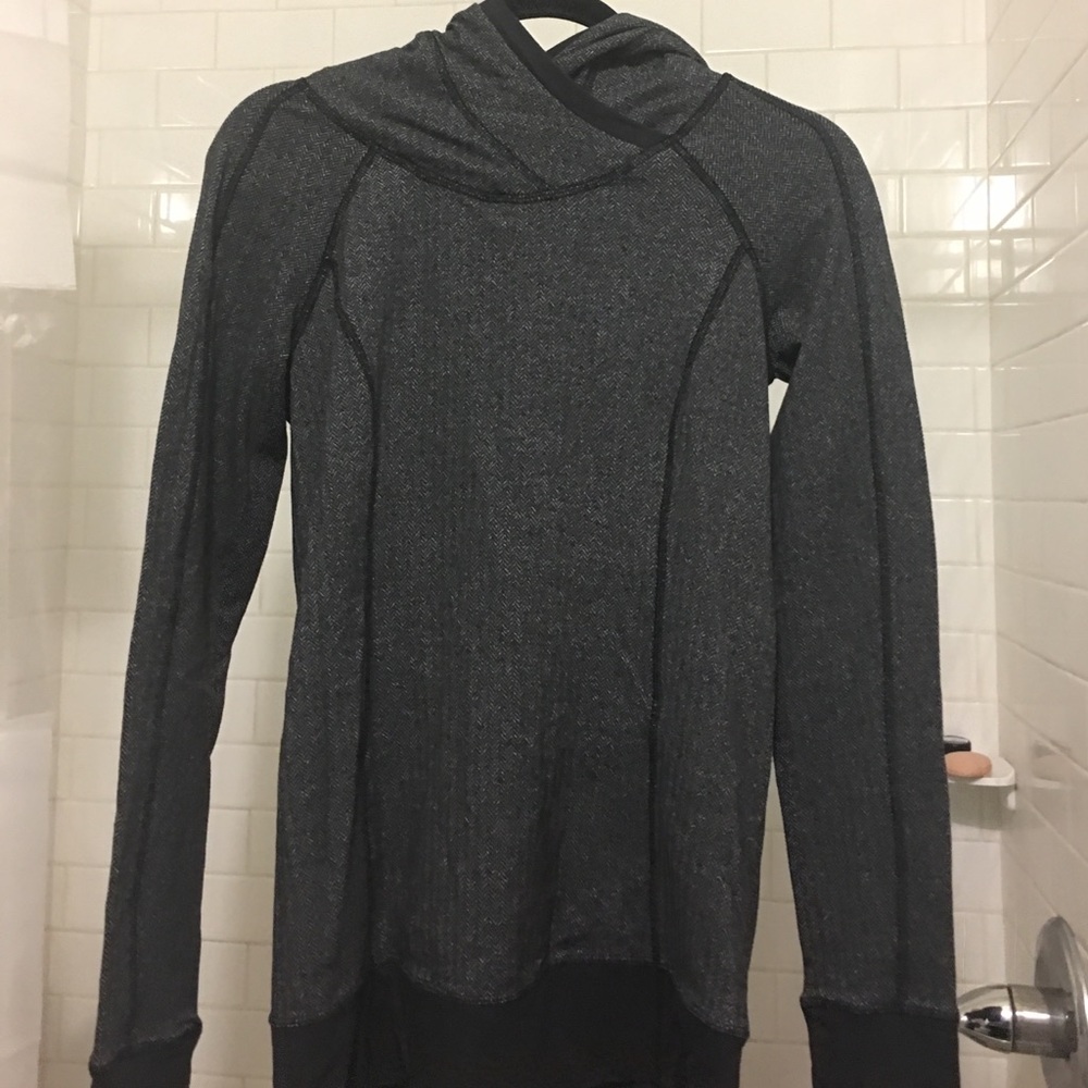 Lulu Lemon Think Fast Hoodie