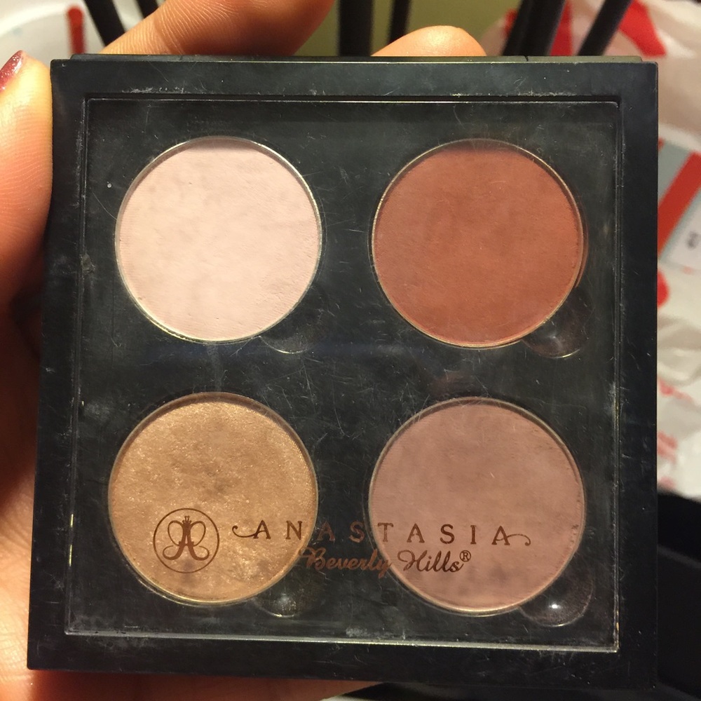Bundle Anastasia Beverly Hills Eyeshadow Palette