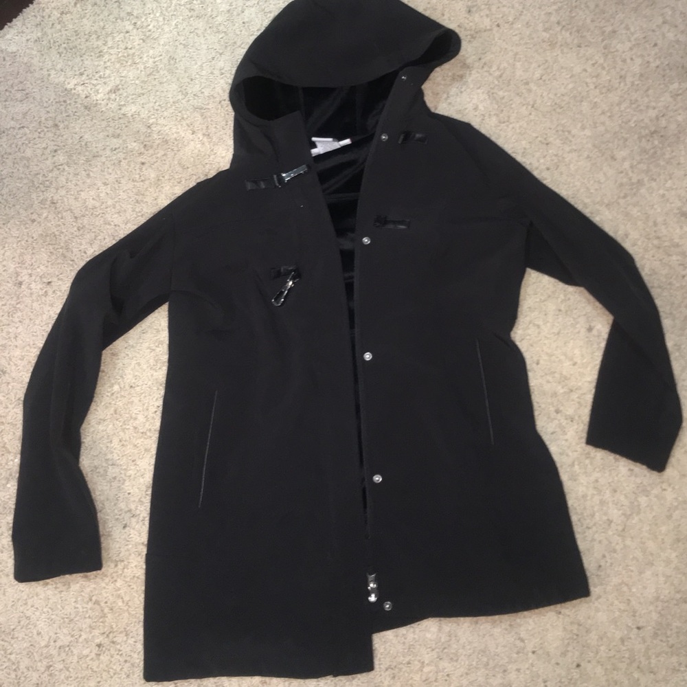 Fleece/ velvet lined black jacket!