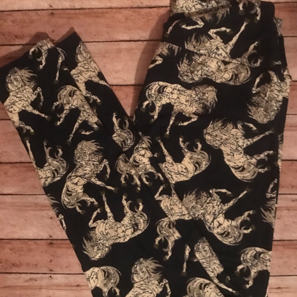 Lularoe OS brand NEW Horse Leggings