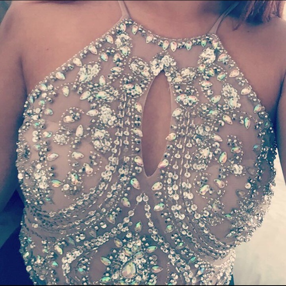 Jeweled formal dress - Picture 2 of 8