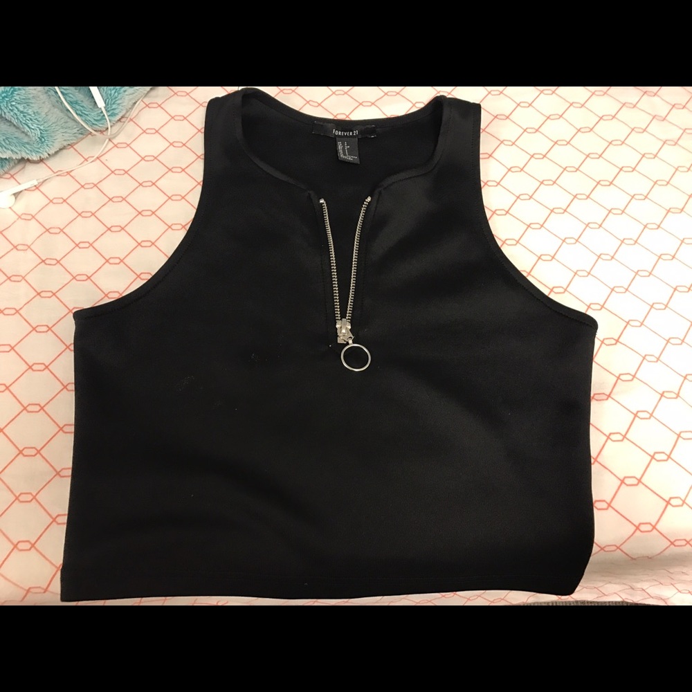 Forever21 crop top!!