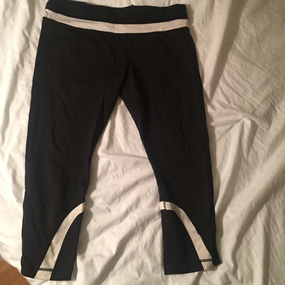 Lululemon crops