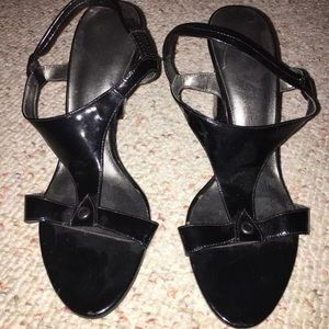 Nice never used Nine West chunky heel sandals