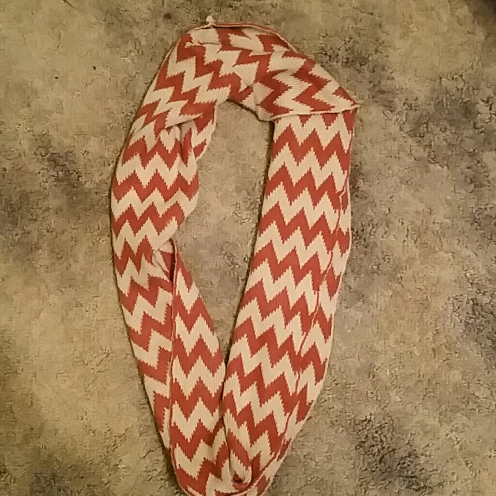 Infinity scarf