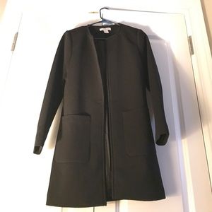 Sleek textured lined light jacket