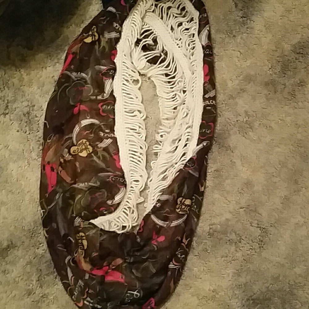 Infinity scarf - Picture 2 of 2