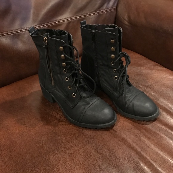 Report Shoes - 👢Boots👢