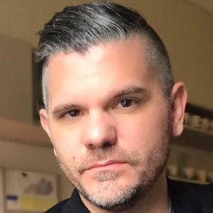 Meet your Posher, Jason