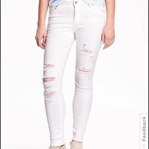 white jeans from old navy