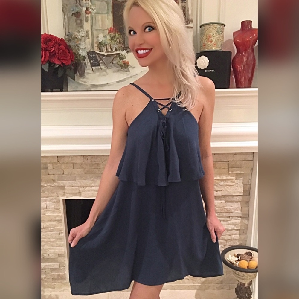 Beautiful asymmetric hem shoe tie lace dress💋 - Picture 1 of 3