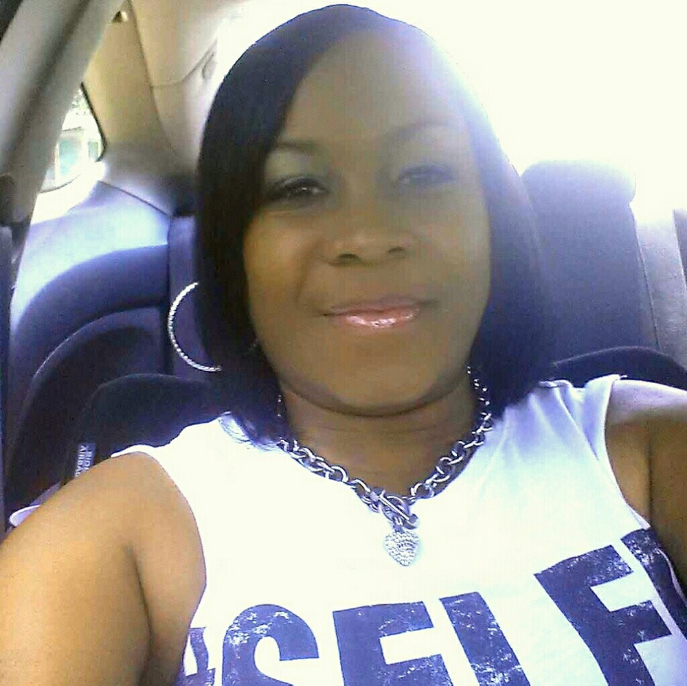 Meet your Posher, Zenas