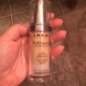 Lorac POREfection foundation PR4 color like new