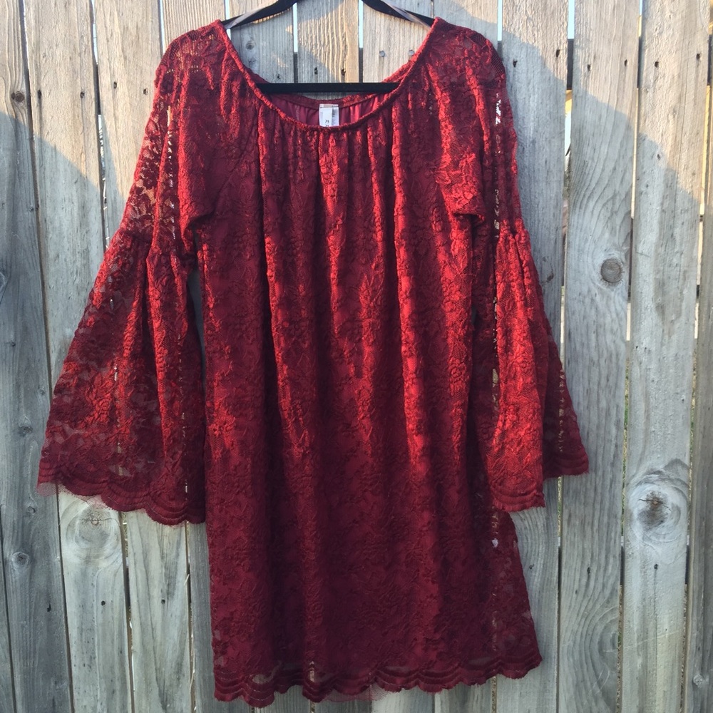 R. Rouge lace dress.