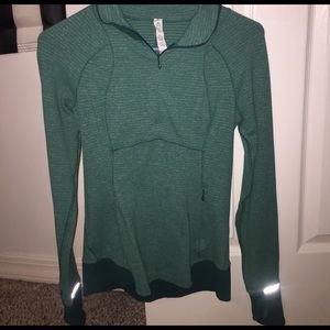 Green LuluLemon pullover
