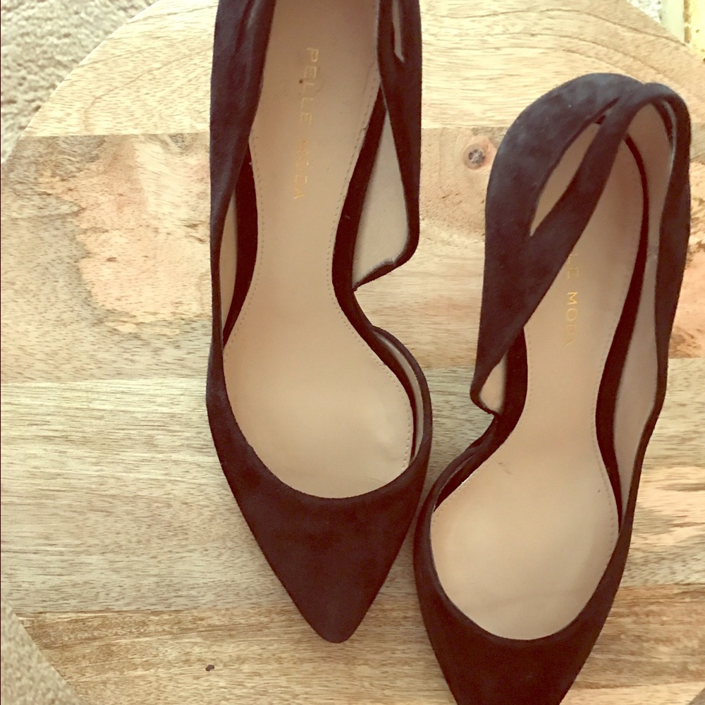 Pelle Moda Black Suede Shoes 7.5