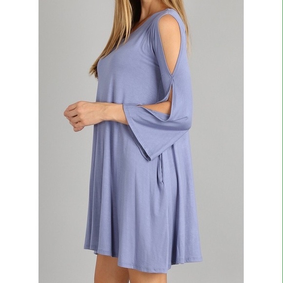Beautiful Solid Color Dress with Cut Out Sleeves - Picture 2 of 4