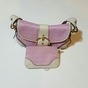 AUTHENTIC COACH BOHO PINK PURSE AND WRISTLET