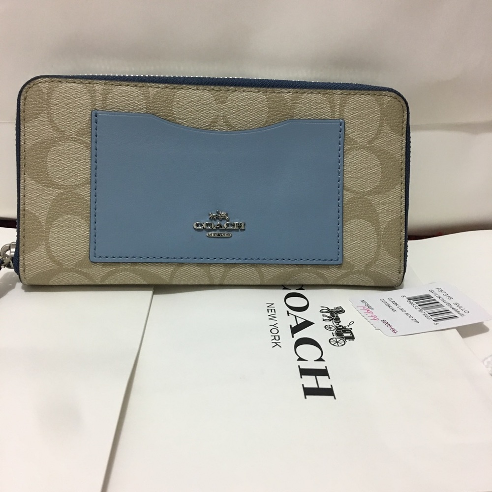 👛Coach Women Wallet signature Zip