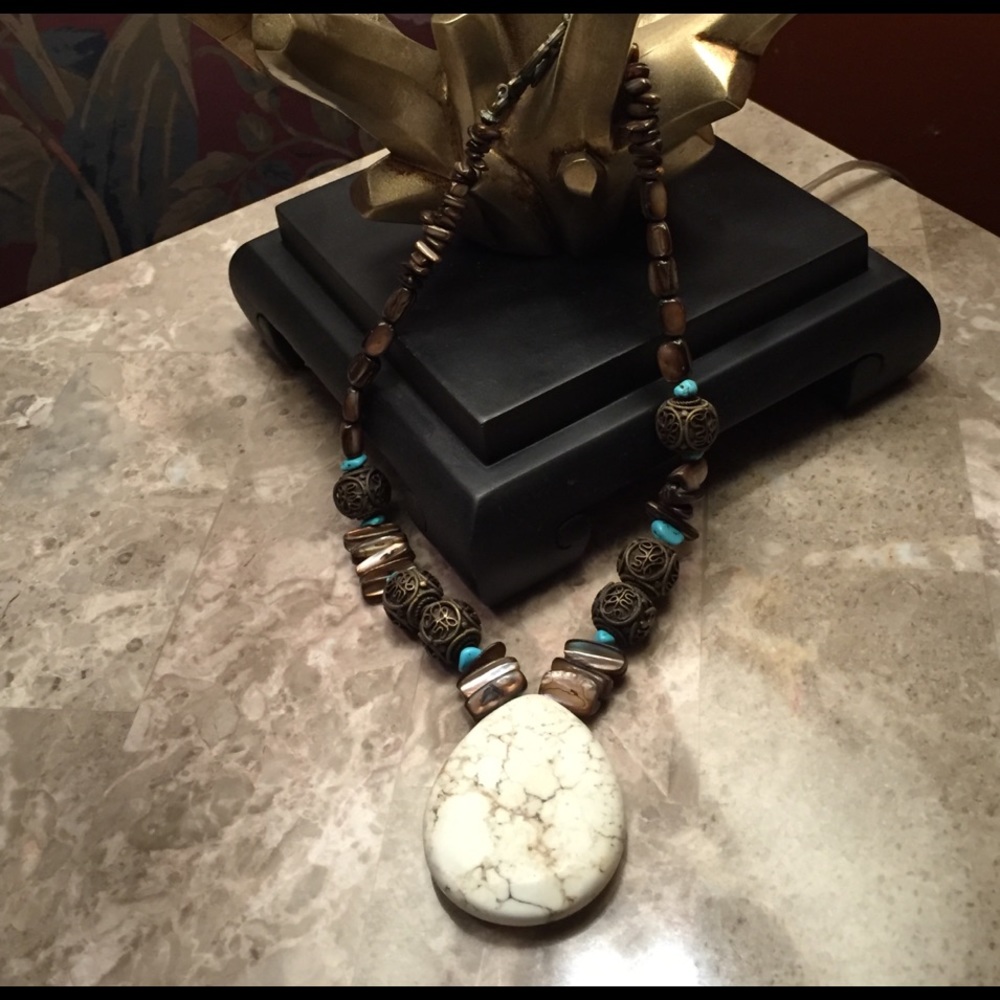 Natural stone and bead necklace
