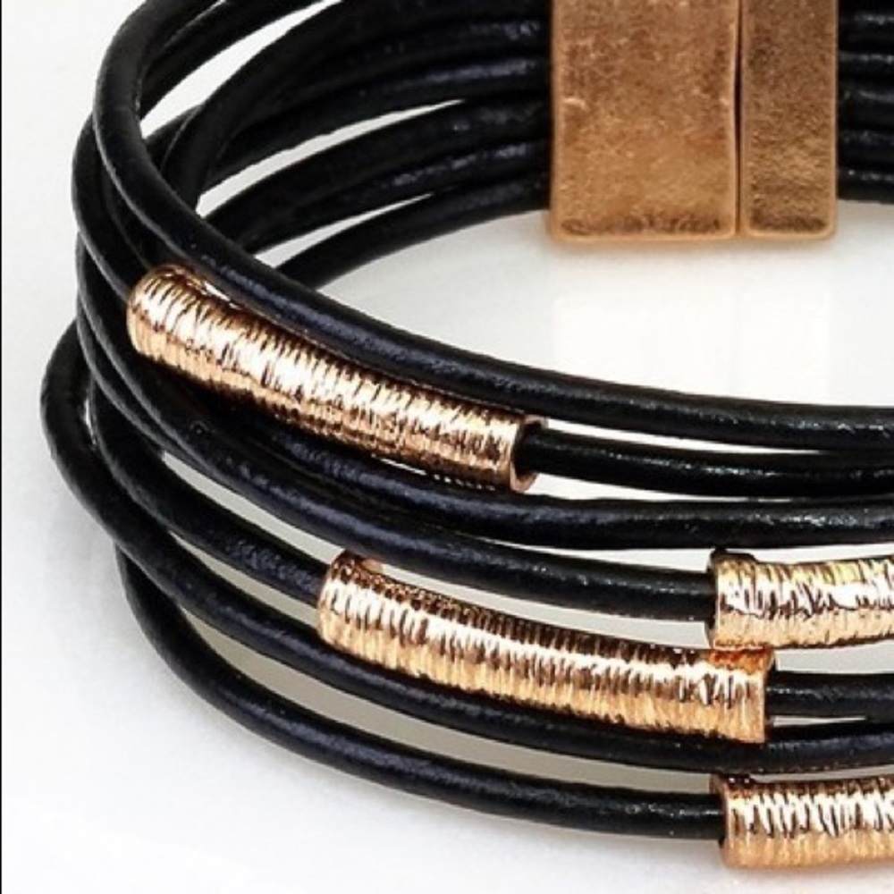 💋Last One!!💋HP 4/21💋Multi Leather Cord Bracelet - Picture 4 of 4