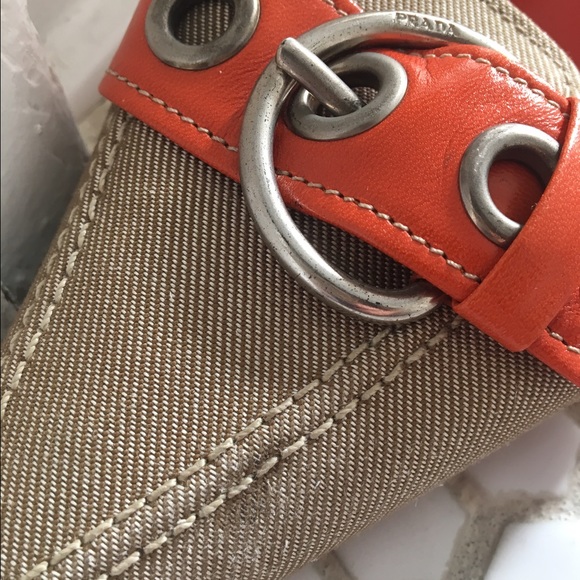 PRADA Slides, classic kitten heel, pointy toe - Picture 7 of 8