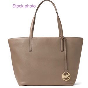 NWT Michael Kors Izzy Large Leather Tote Bag