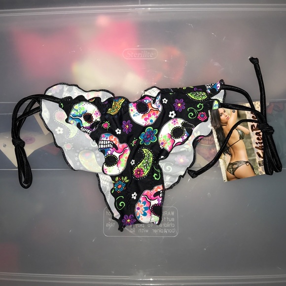 Chica Rica Candy Skulls Scalloped Tie Side Bottom - Picture 2 of 4