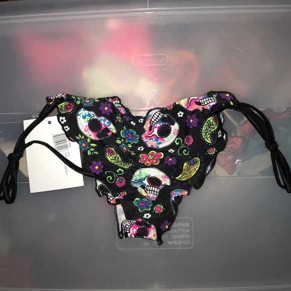 Chica Rica Candy Skulls Scalloped Tie Side Bottom - Picture 3 of 4