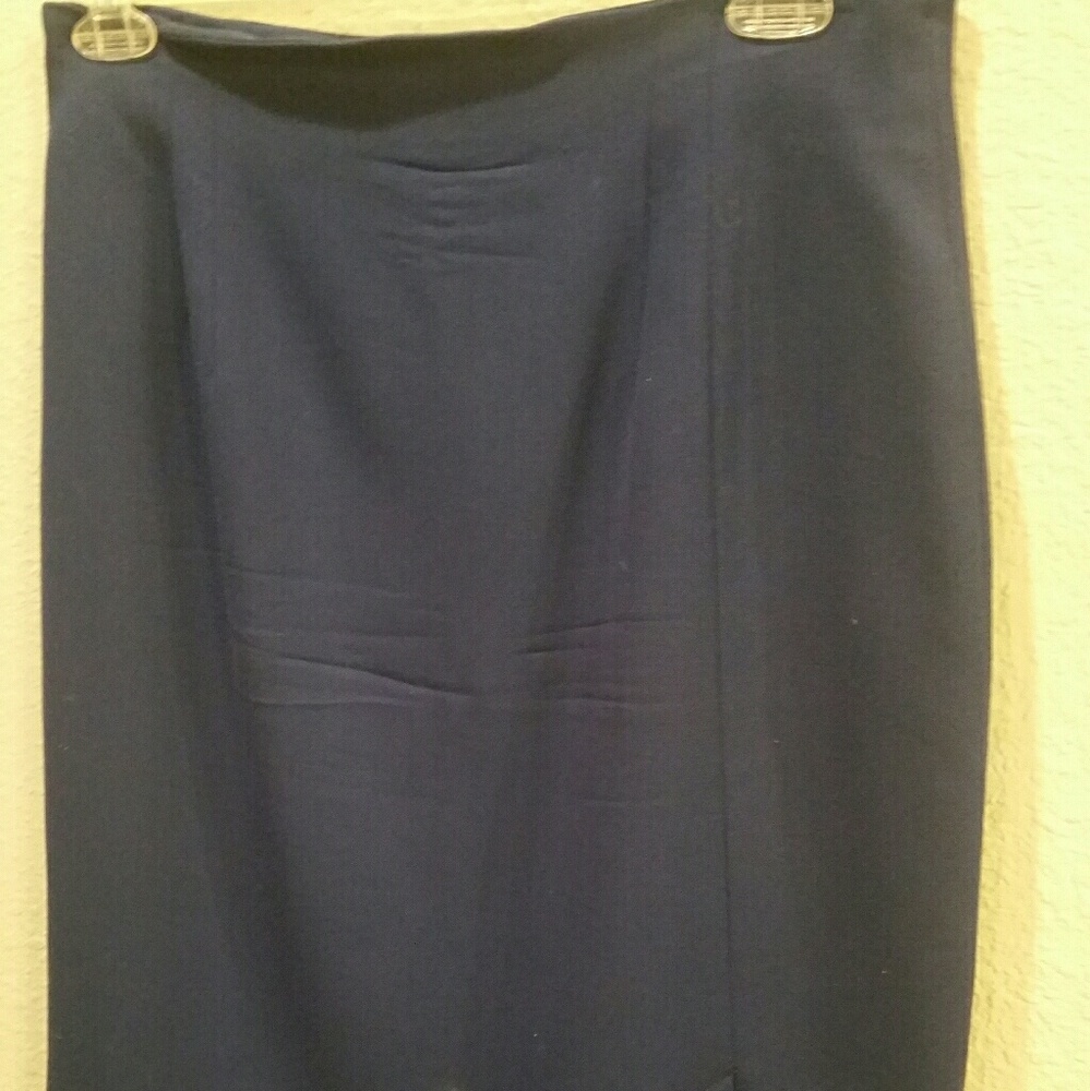 Navy pencil skirt