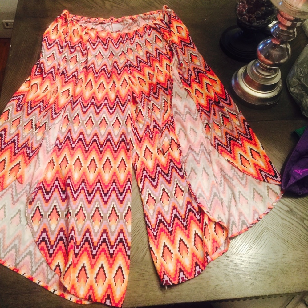 Open front slit beach pants
