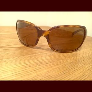 Ray bans 🌼🌞🌸