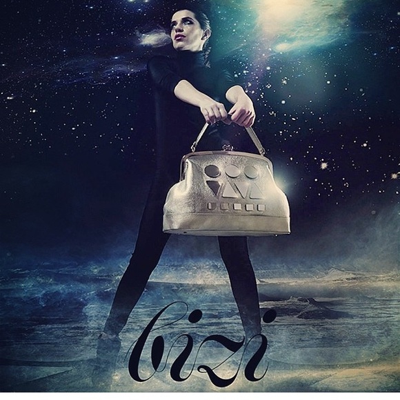 Bizi  Large silver leather tote bag - Picture 5 of 5