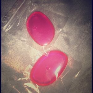 Brand new silicon sponges