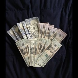 Meet your Posher, Bernard