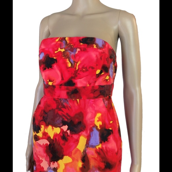 Strapless floral dress - Picture 4 of 5