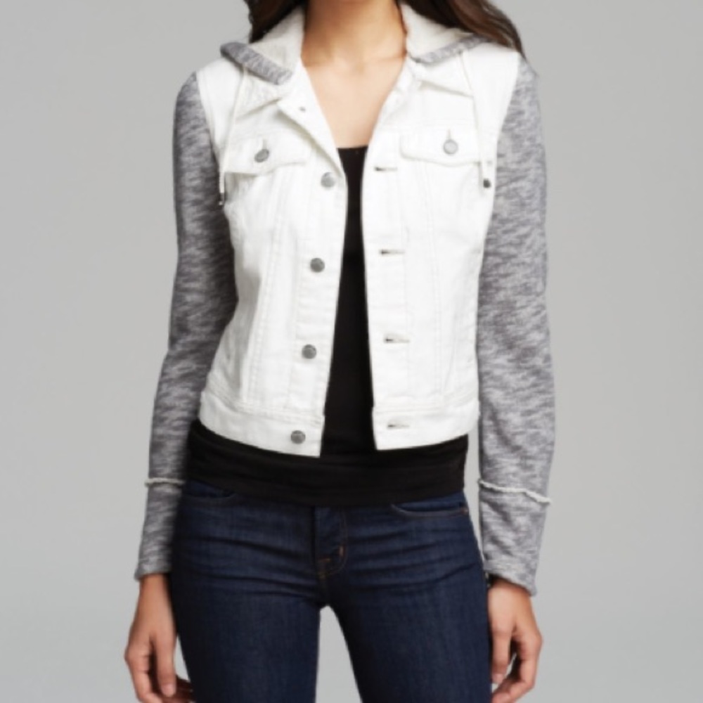 💸PRICE WILL INCREASE💸 Free People Jean Jacket