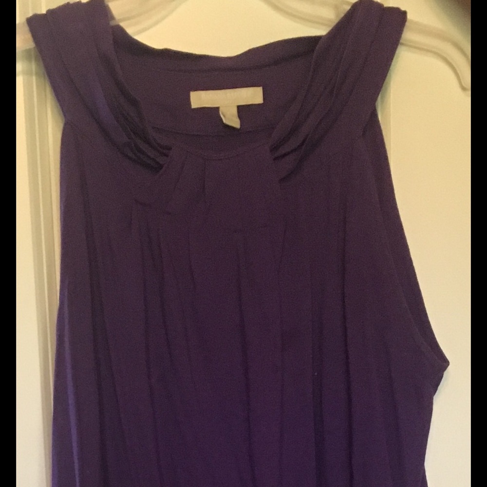 Women's sleeveless blouse