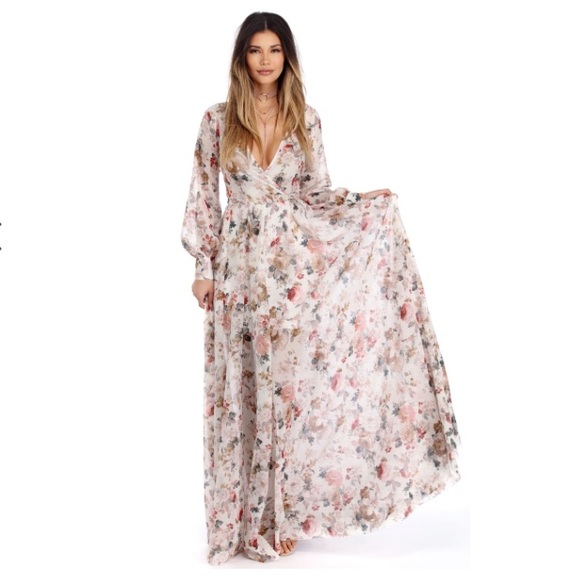 WINDSOR Dresses & Skirts - Long Sleeve Floral Maxi Dress
