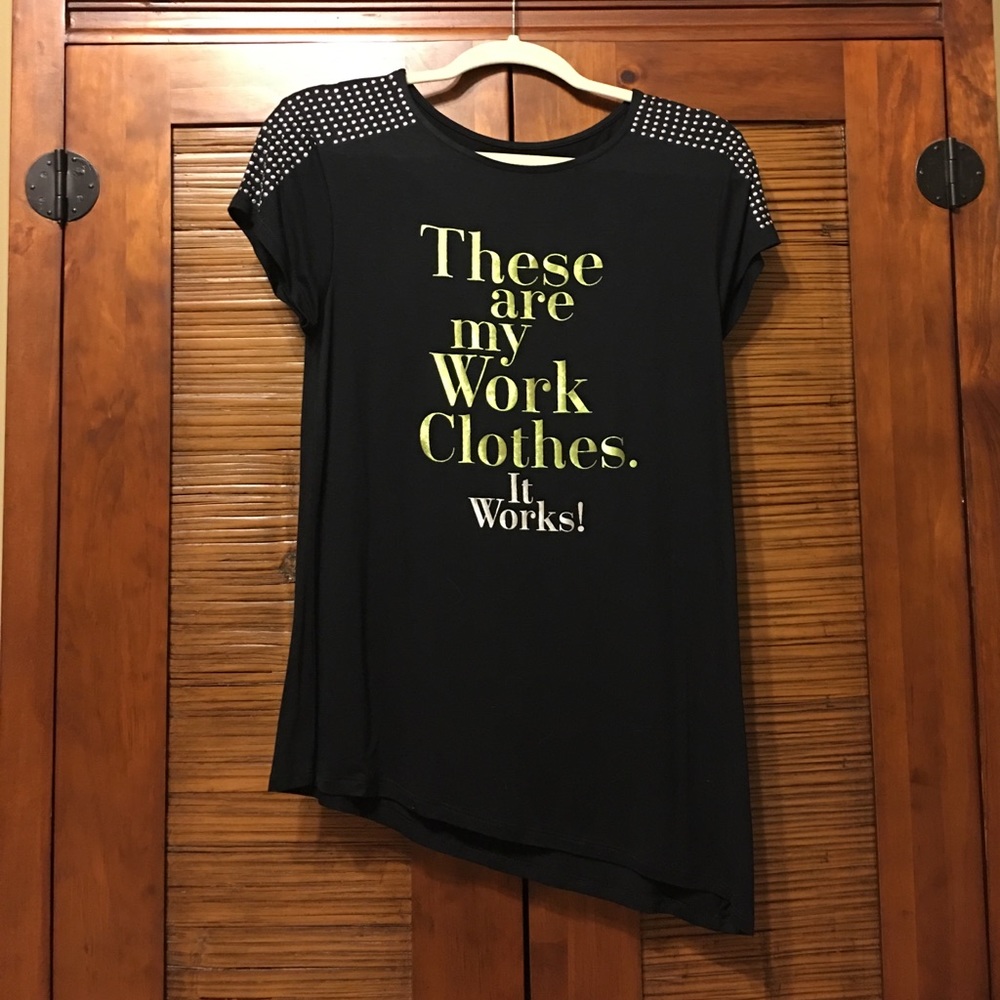 IT WORKS Asymmetrical Hem Shirt