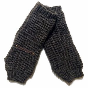 Tarnish Fingerless Gloves. NEW!!!