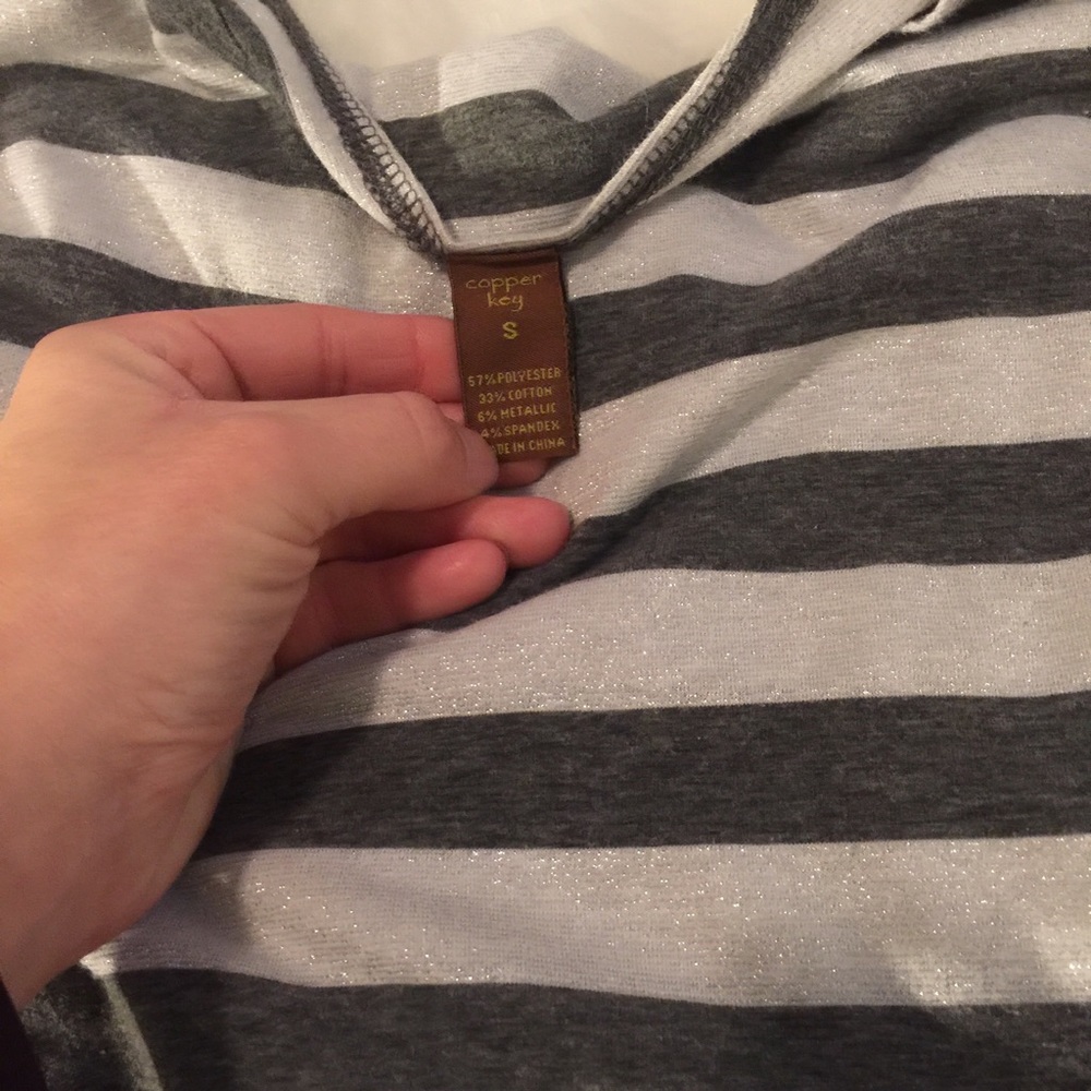 Striped Top - Picture 3 of 4