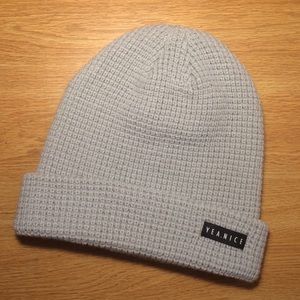 yea.nice beanie