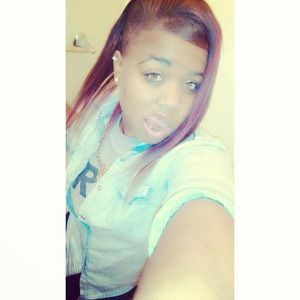 Meet your Posher, Jaymesha