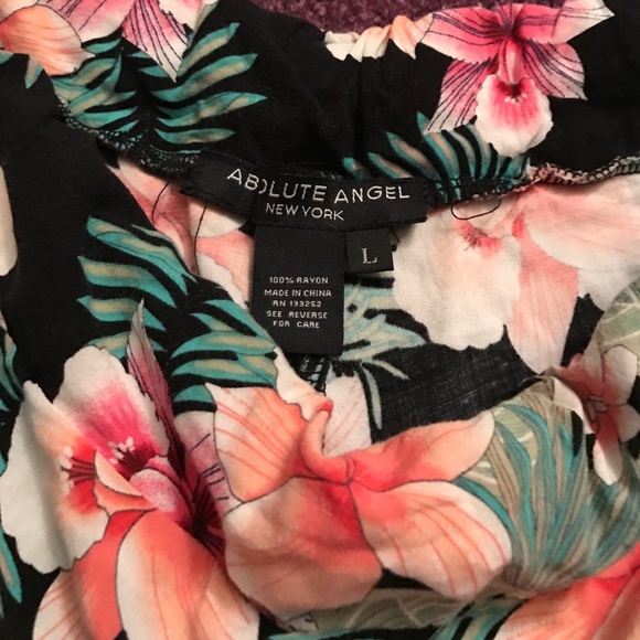 Flower shorts - Picture 2 of 2