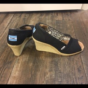 Toms Wedges