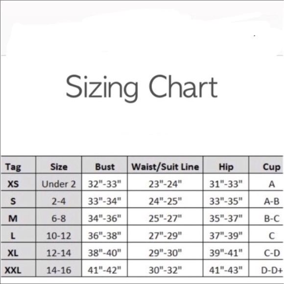 🎉Just In🎉Backless Metal Mesh Halter Crop Top - Picture 6 of 6