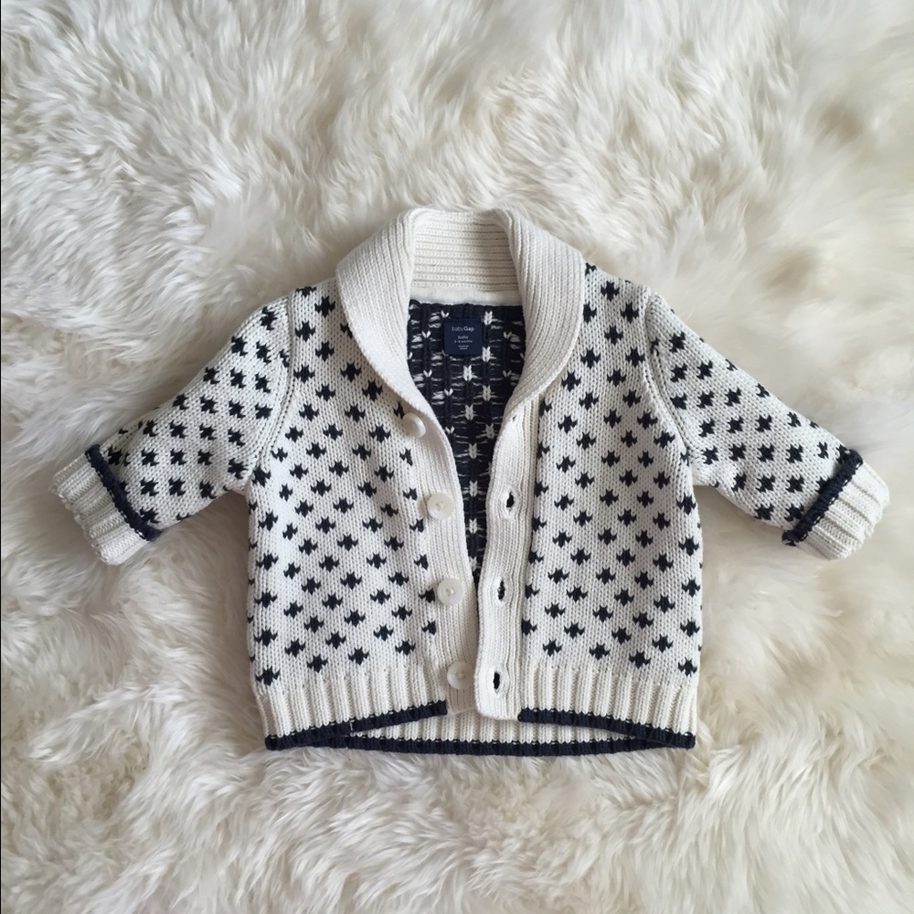Baby GAP 3-6 months shawl cardigan sweater