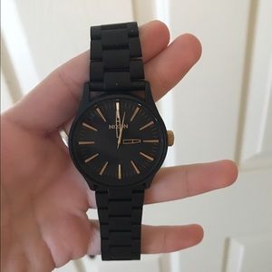 Nixon Sentry 38 SS